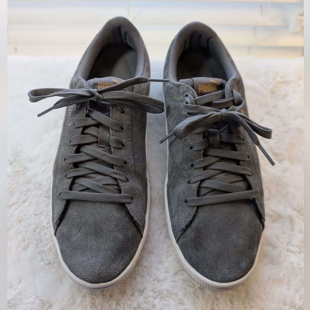 Puma Vikky Suede Sneakers | Women's 10 | Gray & White Classic Style